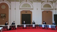 大阪大学
