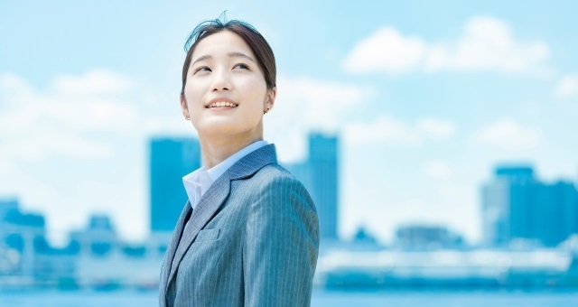 女性