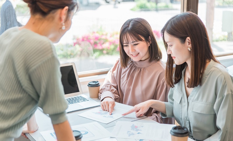マーケティングリサーチャー募集!業界をリードするプロフェッショナルへ